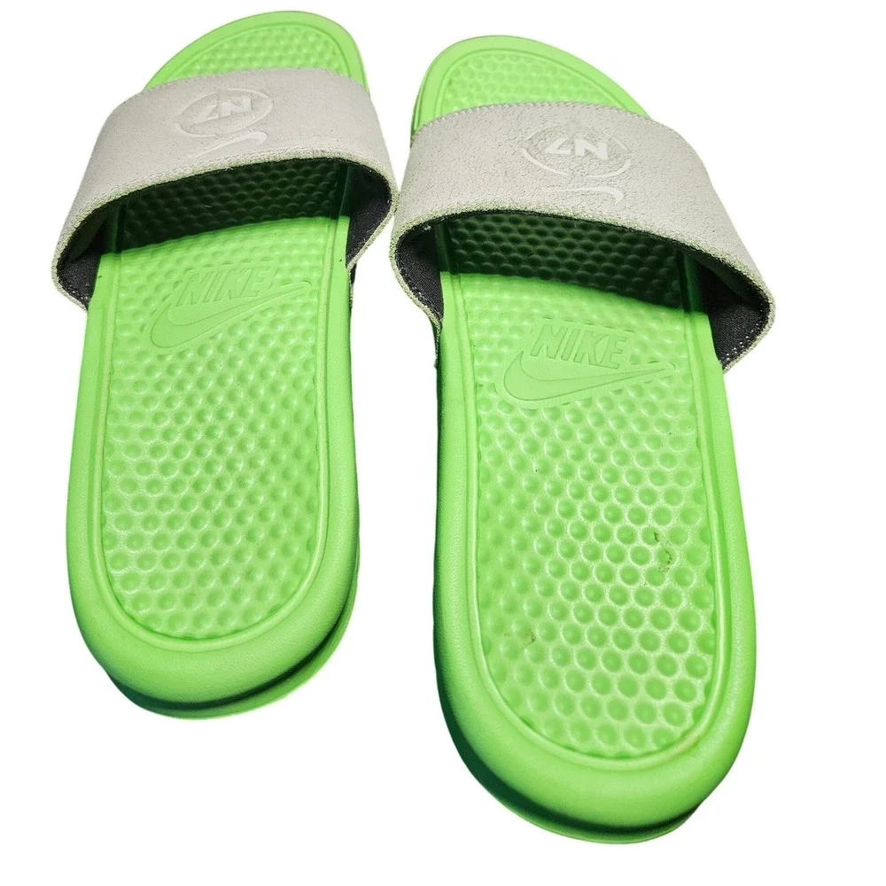 Nike Benassi JDI N7 Slide Sandals CV0267-001 Mens Size 8 Lime Green Light Bone